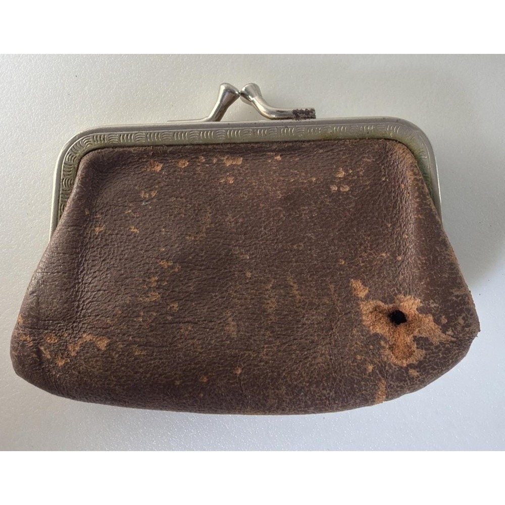 Vintage Brown Leather Kiss Lock Coin Purse Small Change Purse Worn Shabby